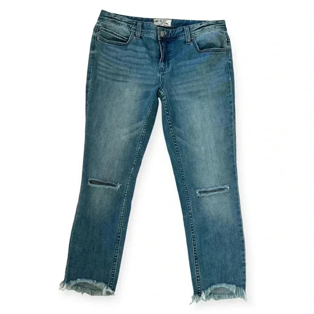 Free People women’s choped knees jeans pants size 30 - Picture 4 of 16